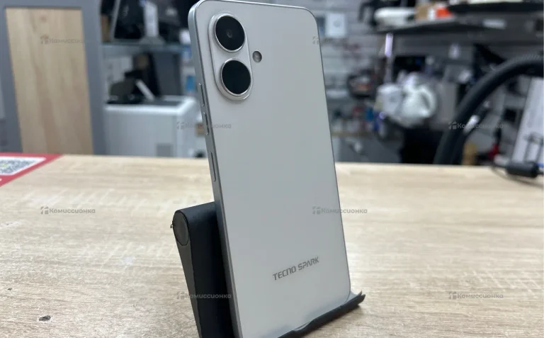 Tecno Spark Go 2 3/64 ГБ