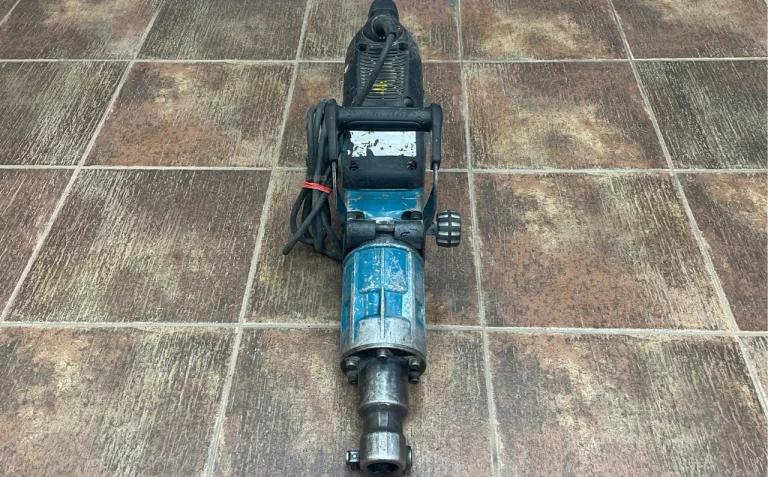 Отбойный молоток makita HM1317C