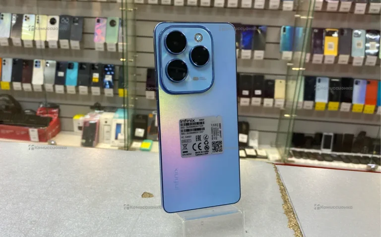Infinix HOT 40 Pro 8/256 ГБ