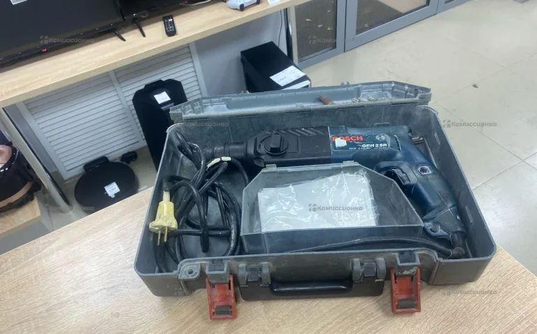 перфоратор Bosch GBH2SR