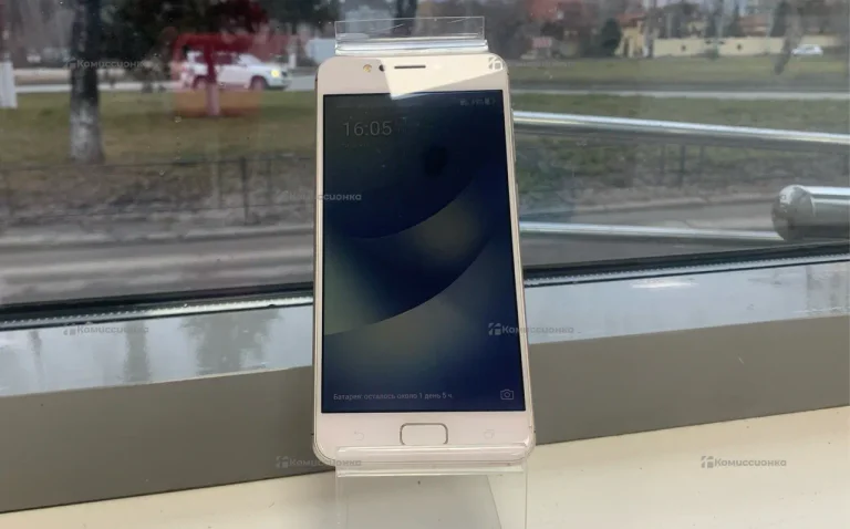 Asus Zenfone 4 Max ZC520KL 2/16 ГБ