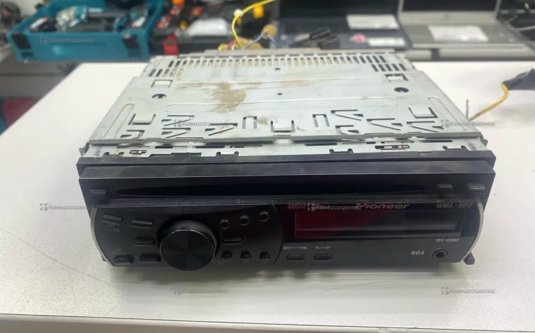 Автомагнитола  pioneer mosfet 50w 4