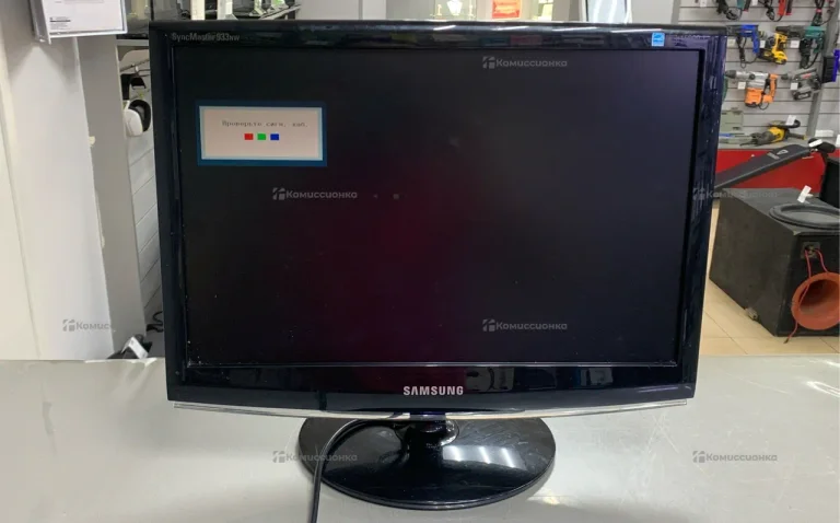 Монитор Samsung SyncMaster 933NW