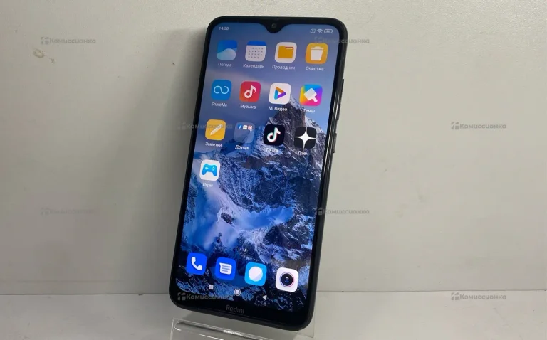 Xiaomi Redmi 8 3/32 ГБ