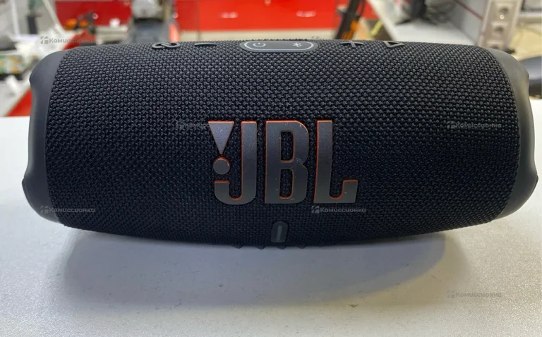 Колонка  JBL charge 5