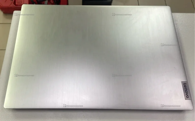 Ноутбук Lenovo Ideapad 3 15IGL05