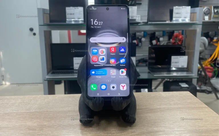 Tecno Spark 30 8/128Gb