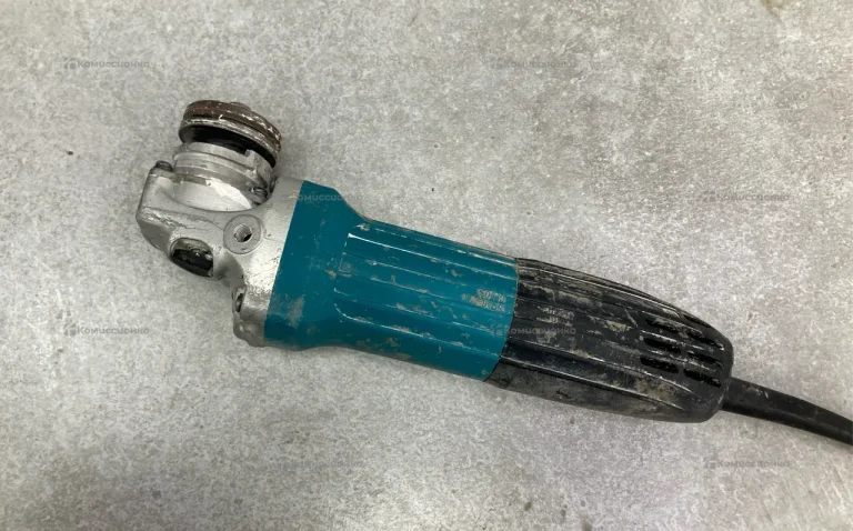 Ушм makita GA5030R