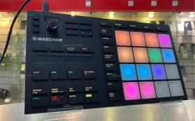 MIDI-Контроллер Native Instruments Maschine Micro MK3