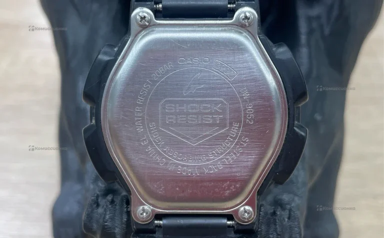 Часы Casio G-Shock DW-9052