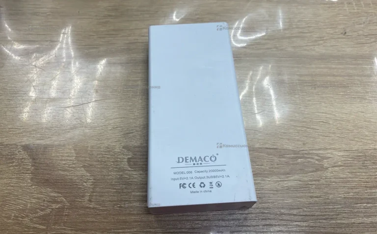 Power Bank  Demaco (белый)