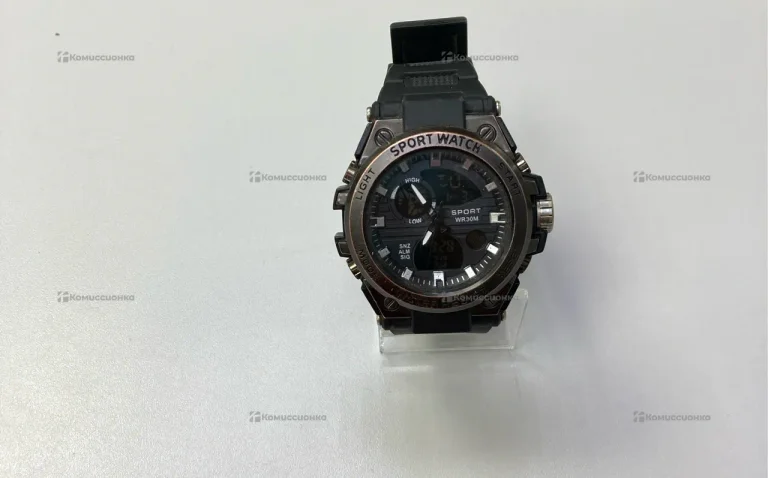 Часы  Sport Watch