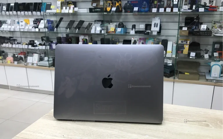 Ноутбук MacBook Pro 13 2017