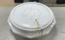 Купить Светильник накладной LEEK СЛЛ МИНИ б/у , в Самара Цена:390рублей