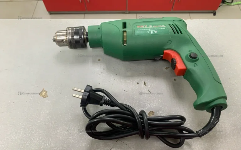 дрель DWT SBM-600 VS