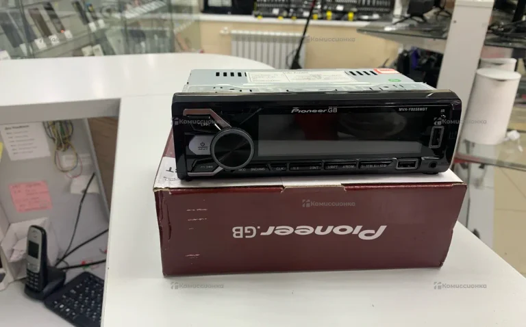 Автомагнитола  pioneer MVH-Y8058MBT