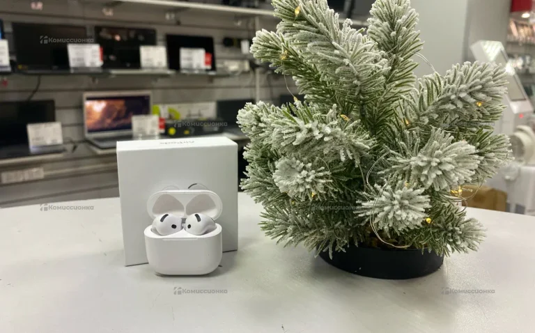Наушники Apple AirPods 4 р