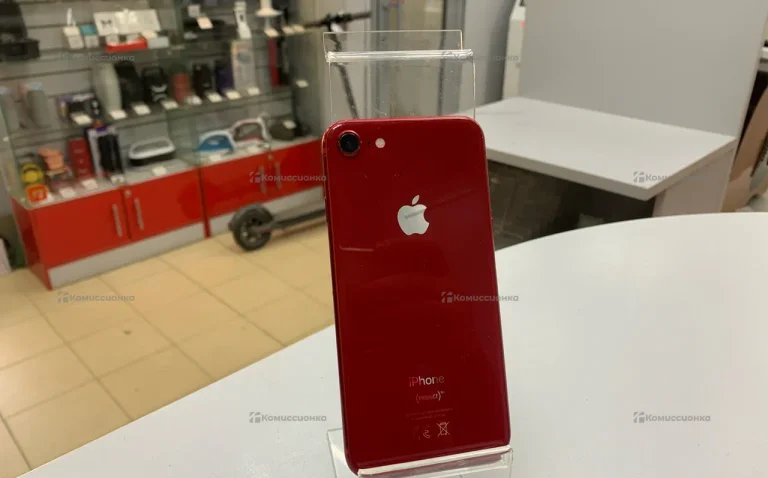 Apple iPhone 8 64 ГБ