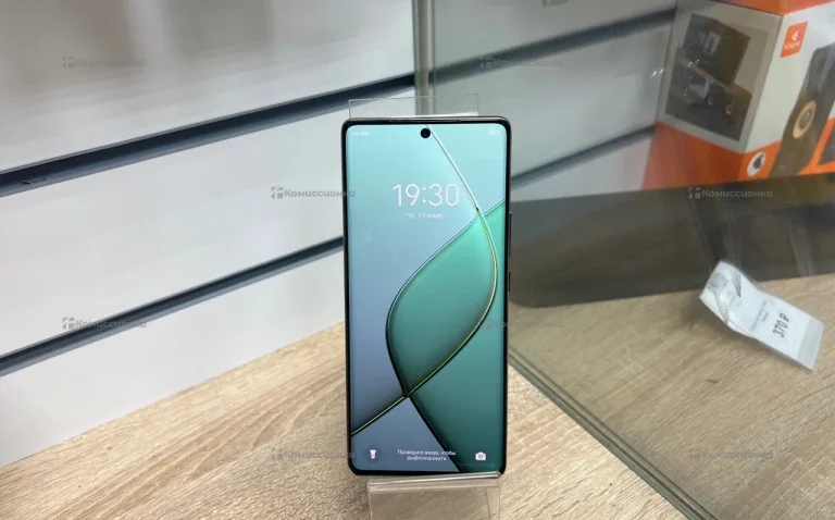 Tecno Spark 20 Pro+ 8/256 ГБ