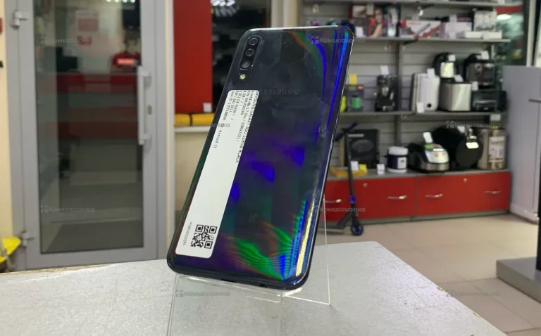 Samsung Galaxy A50 4/128 ГБ