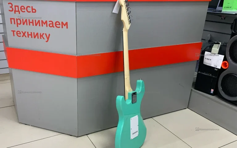 Электрогитара fender squier Stratocaster