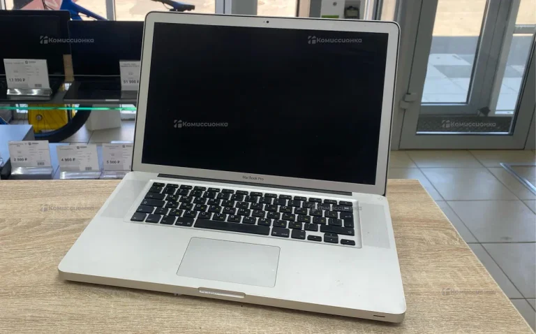 Ноутбук  MacBook Pro 15 2011