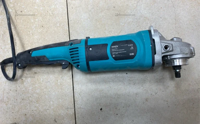 УШМ Oasis AG-230/230