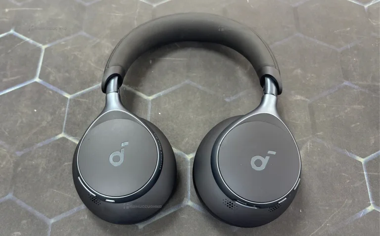 Наушники Soundcore Space One