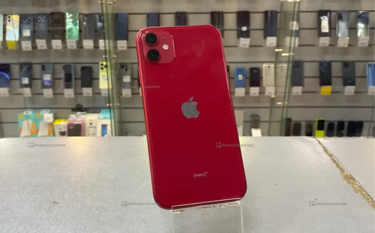 Apple iPhone 11 4/64 ГБ