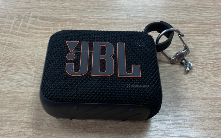 Колонка  JBL GO 4