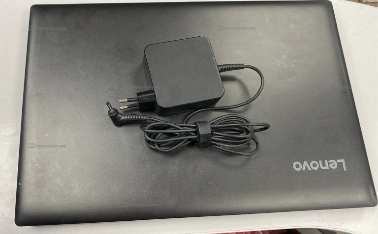 Ноутбук  Lenovo