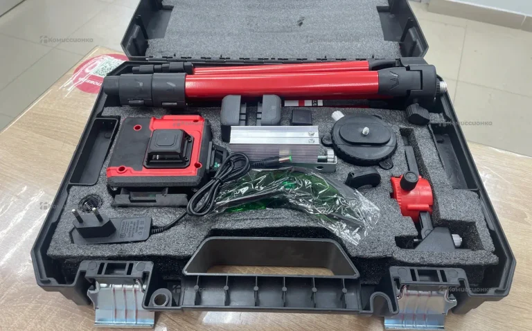 Лазерный уровень Milwaukee реплика