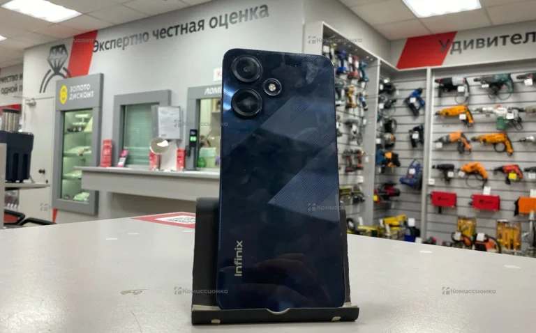 Infinix Hot 30 Play 8/128 ГБ