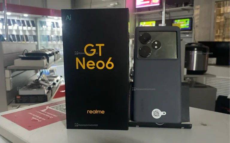 Realme GT Neo6 12/256 ГБ