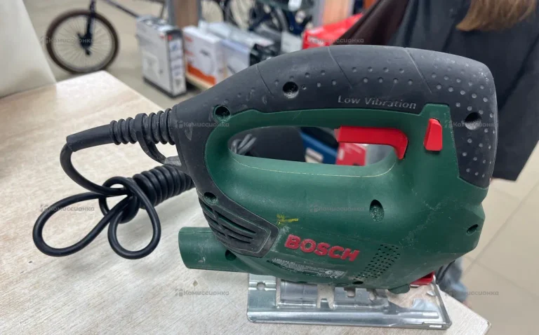 Электролобзик Bosch PST 800 PEL