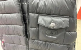 Купить Куртка пуховая John Richmond размер 46 б/у , в Казань Цена:4900рублей