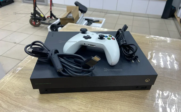 Приставка Xbox One X 1 ТБ