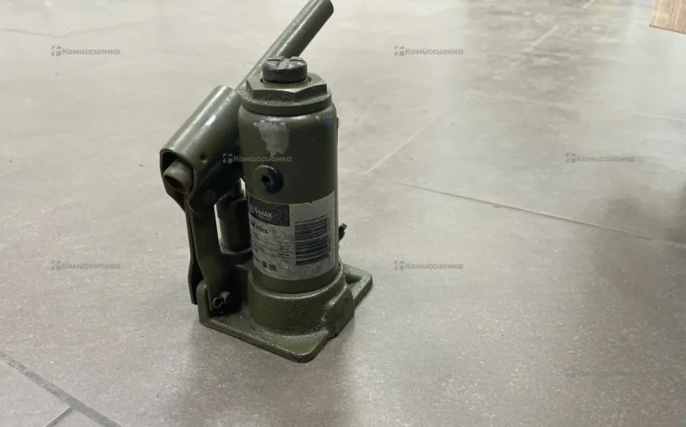 Домкрат гидравлический 3т