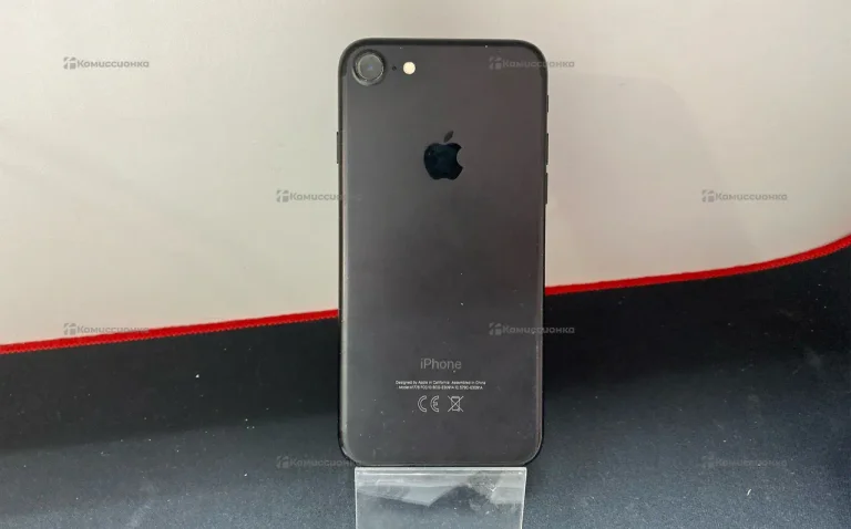 Apple iPhone 7 2/32 ГБ