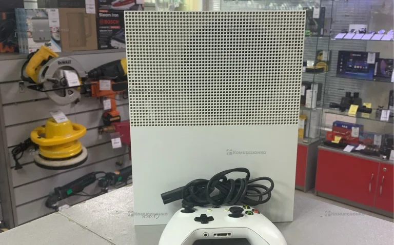 Приставка Xbox One S 500 ГБ