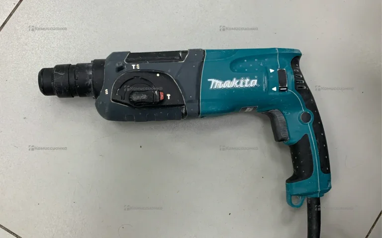 Перфоратор Makita HR 2470