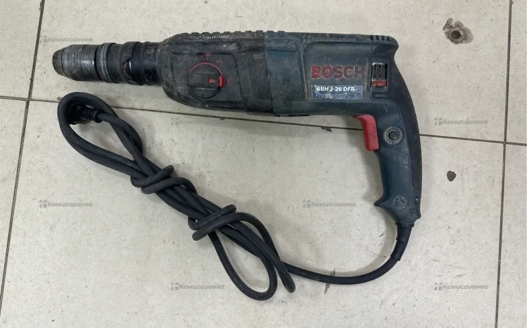 Перфоратор Bosch 2-26 DRE.