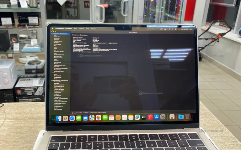 Ноутбук  MacBook Air 13 m2 2022