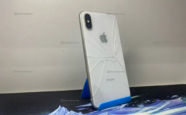 Телефон Apple iPhone XS 4/64 ГБ