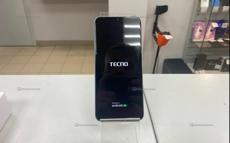 Tecno spark 8c 4 64