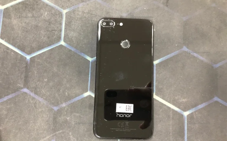 Honor 9 Lite 3/32 ГБ