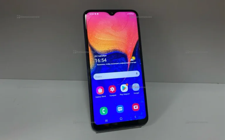 Samsung Galaxy A10 3/32 ГБ