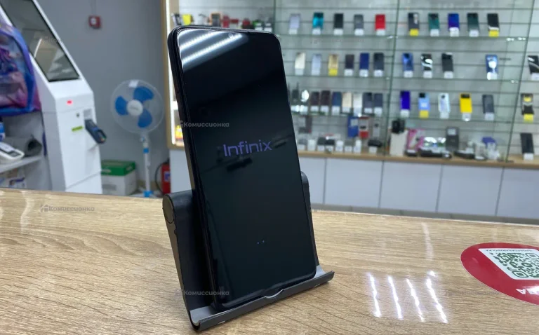 Infinix Hot 30i 8/128 ГБ
