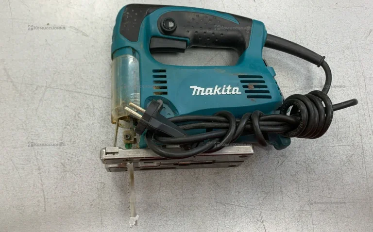 Электролобзик makita 4329