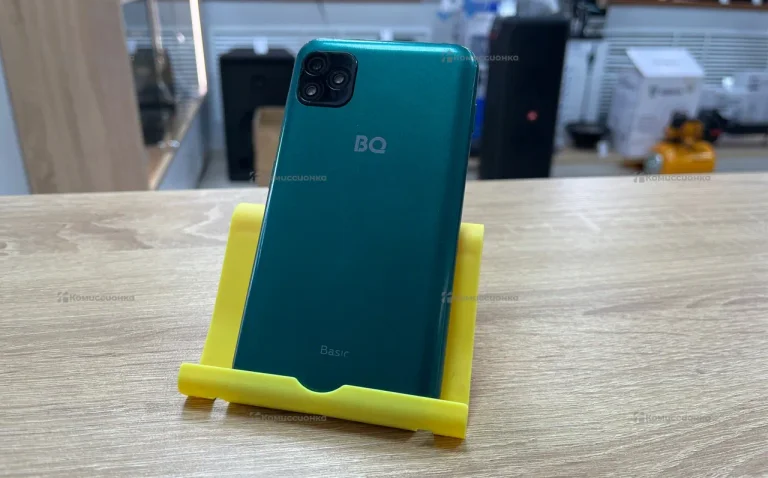 BQ 5060L 1/8 ГБ